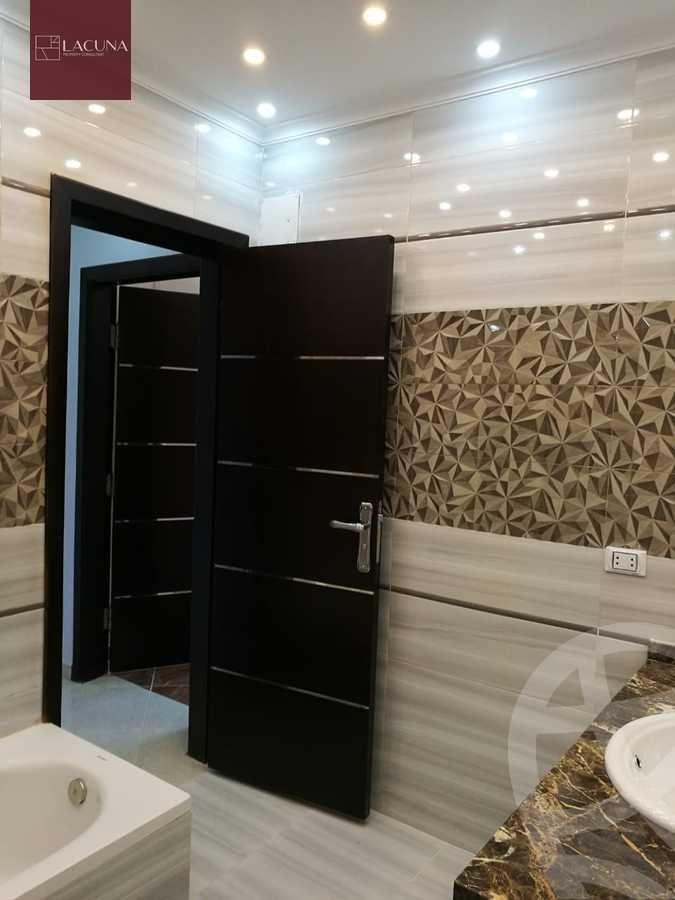 https://aqarmap.com.eg/ar/listing/3966597-for-rent-cairo-6th-of-october-el-ahyaa-neighborhood-4th-al-masryeen-st