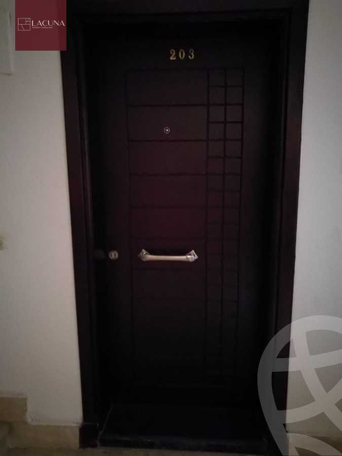 https://aqarmap.com.eg/ar/listing/3966597-for-rent-cairo-6th-of-october-el-ahyaa-neighborhood-4th-al-masryeen-st