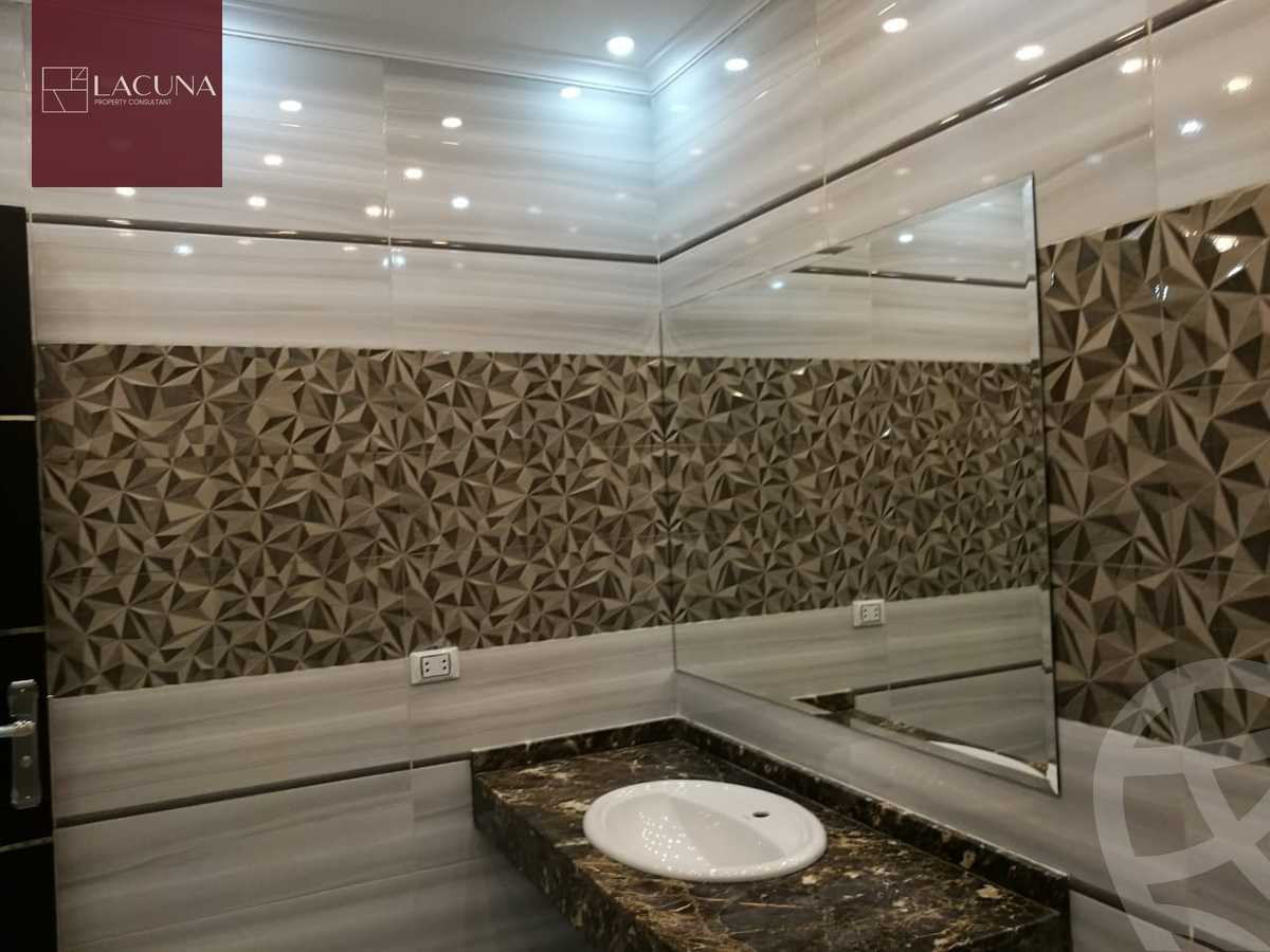 https://aqarmap.com.eg/ar/listing/3966597-for-rent-cairo-6th-of-october-el-ahyaa-neighborhood-4th-al-masryeen-st