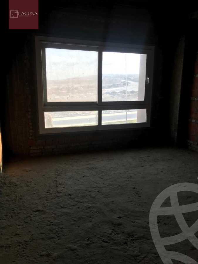 https://aqarmap.com.eg/ar/listing/3966615-for-sale-cairo-el-sheikh-zayed-city-compounds-in-sheikh-zayed-etapa