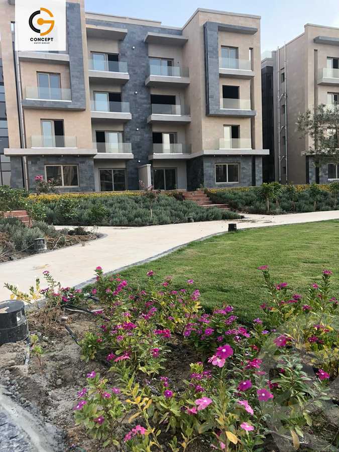 https://aqarmap.com.eg/en/listing/4171426-for-sale-cairo-new-cairo-compounds-galleria-moon-valley