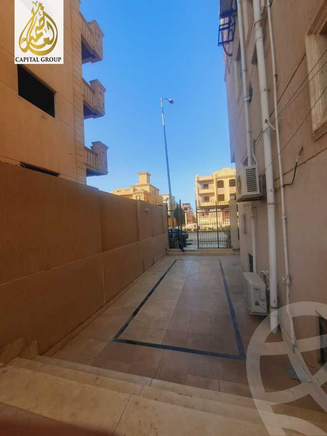https://aqarmap.com.eg/ar/listing/3978807-for-sale-cairo-6th-of-october-el-tawsaat-el-shamalya-touristic-first-area