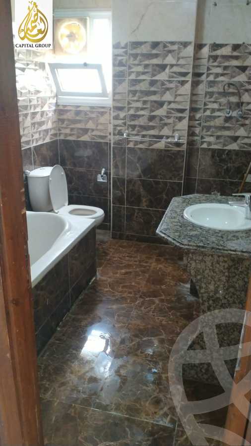 https://aqarmap.com.eg/ar/listing/4004208-for-sale-cairo-el-sheikh-zayed-city-compounds-in-sheikh-zayed-beverly-hills