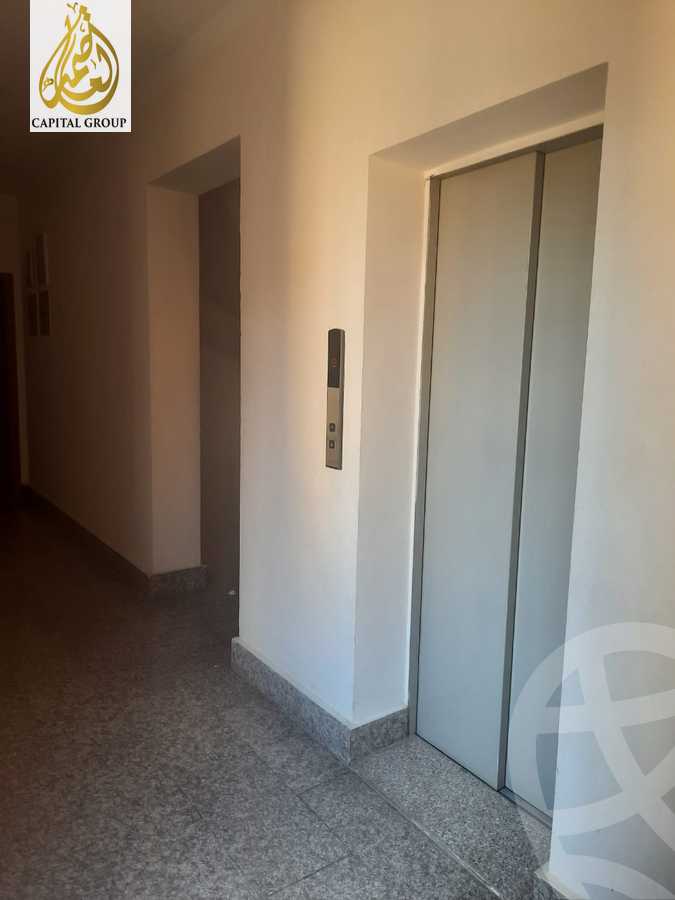 https://aqarmap.com.eg/ar/listing/4071999-for-rent-cairo-el-sheikh-zayed-city-compounds-in-sheikh-zayed-beverly-hills