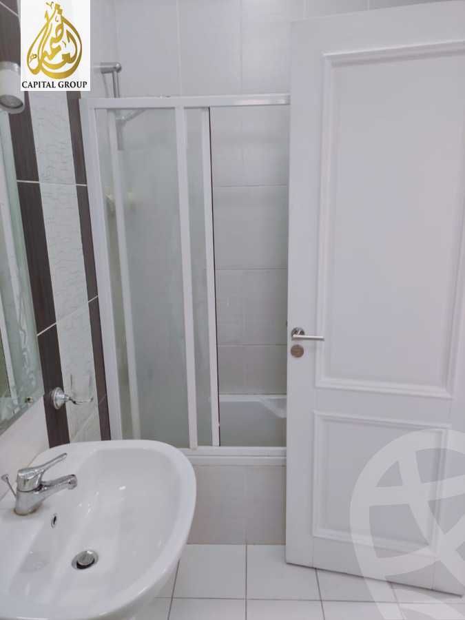 https://aqarmap.com.eg/ar/listing/4071999-for-rent-cairo-el-sheikh-zayed-city-compounds-in-sheikh-zayed-beverly-hills