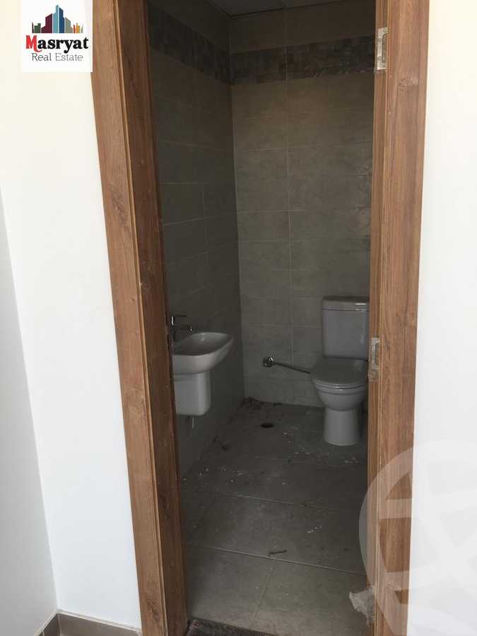 https://aqarmap.com.eg/en/listing/4178699-for-rent-cairo-new-cairo-compounds-jwr-kwmyrshyl-kwmblks-makeplace