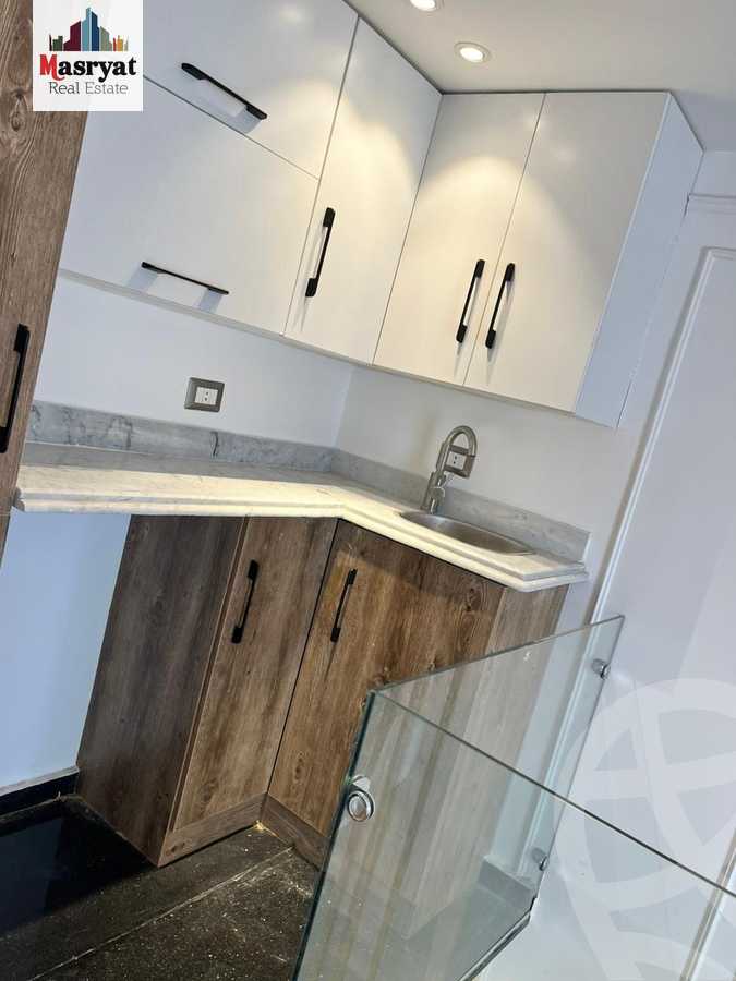 https://aqarmap.com.eg/en/listing/4187042-for-rent-cairo-new-cairo-compounds-mountain-view-hyde-park