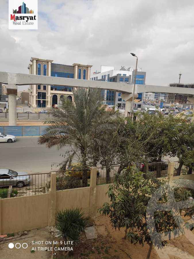 https://aqarmap.com.eg/en/listing/4246963-for-sale-cairo-new-cairo-compounds-el-masrawiyeh