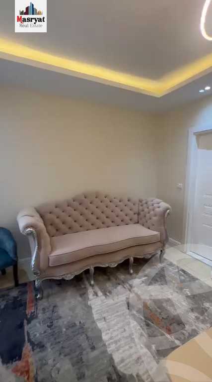 https://aqarmap.com.eg/en/listing/4252712-for-rent-cairo-new-cairo-compounds-mountain-view-hyde-park