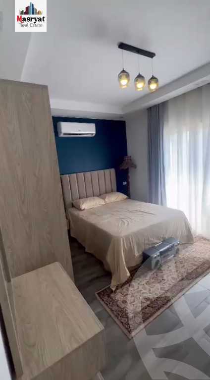 https://aqarmap.com.eg/en/listing/4252712-for-rent-cairo-new-cairo-compounds-mountain-view-hyde-park