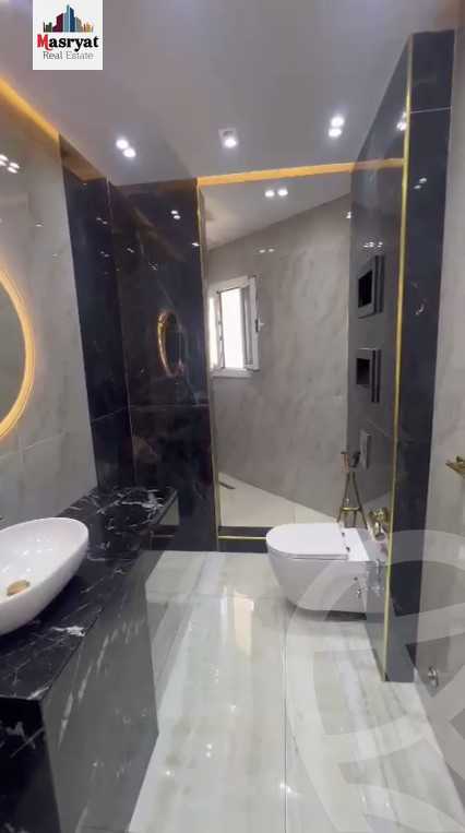 https://aqarmap.com.eg/en/listing/4252712-for-rent-cairo-new-cairo-compounds-mountain-view-hyde-park