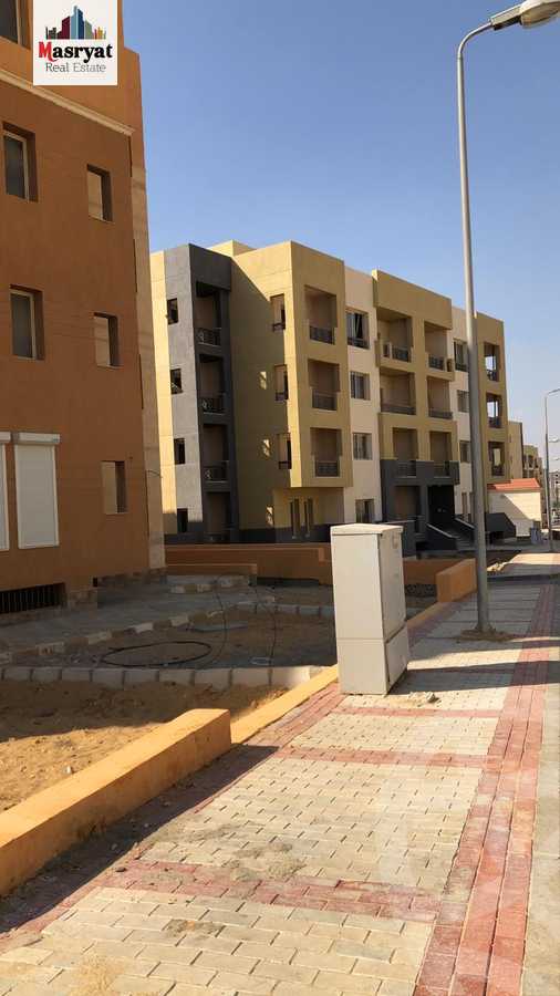 https://aqarmap.com.eg/ar/listing/4284832-for-sale-cairo-new-cairo-compounds