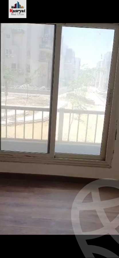 https://aqarmap.com.eg/en/listing/4286404-for-sale-cairo-new-cairo-compounds-jyd