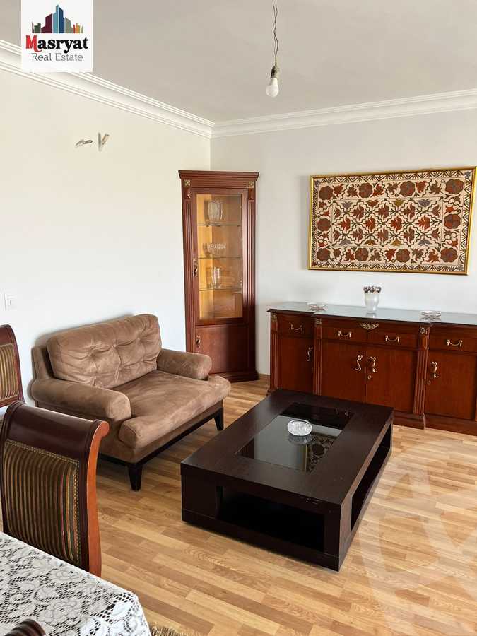 https://aqarmap.com.eg/en/listing/4287630-for-rent-cairo-new-cairo-compounds-mountain-view-hyde-park