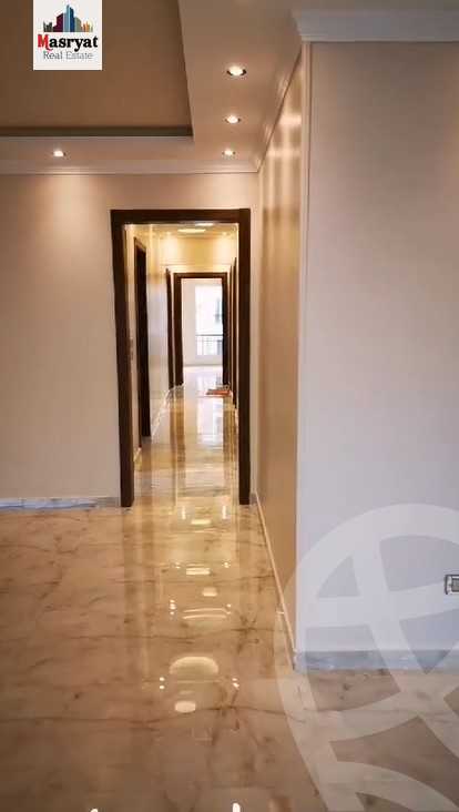 https://aqarmap.com.eg/ar/listing/4288404-for-rent-cairo-new-cairo-compounds-stwn-ryzydns-by-ar-y-llttwyr