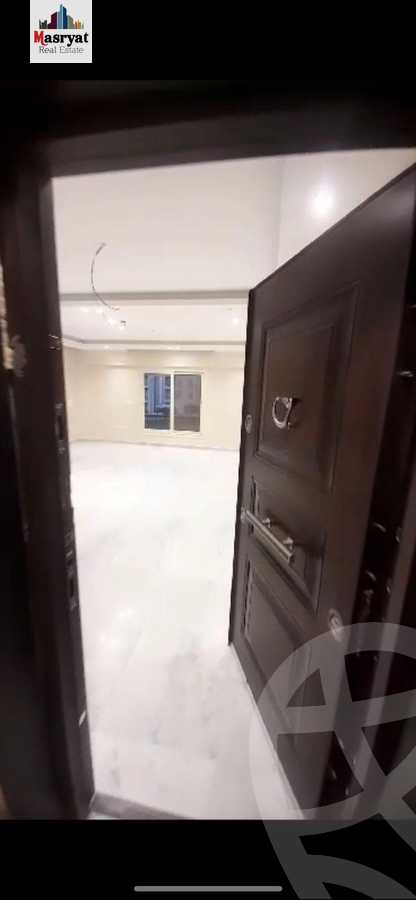 https://aqarmap.com.eg/en/listing/4304984-for-sale-cairo-new-cairo-compounds-stwn-ryzydns-by-ar-y-llttwyr