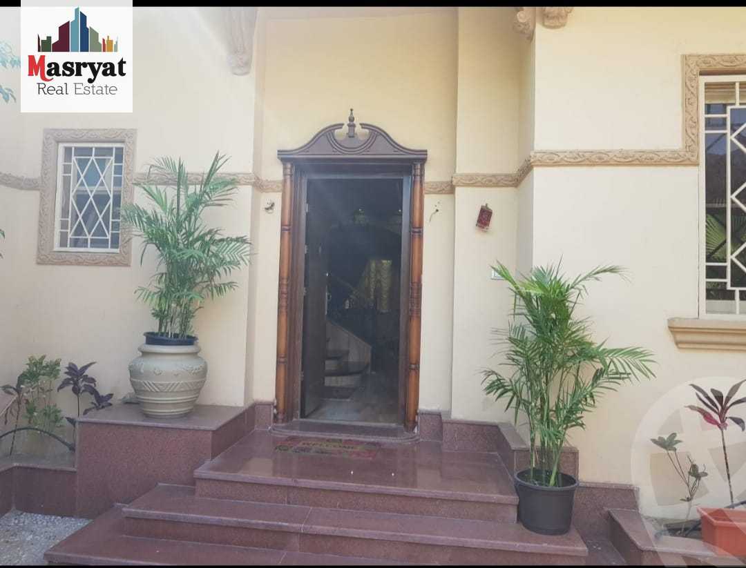 https://aqarmap.com.eg/en/listing/4314430-for-sale-cairo-new-cairo-compounds-moon-valley-2