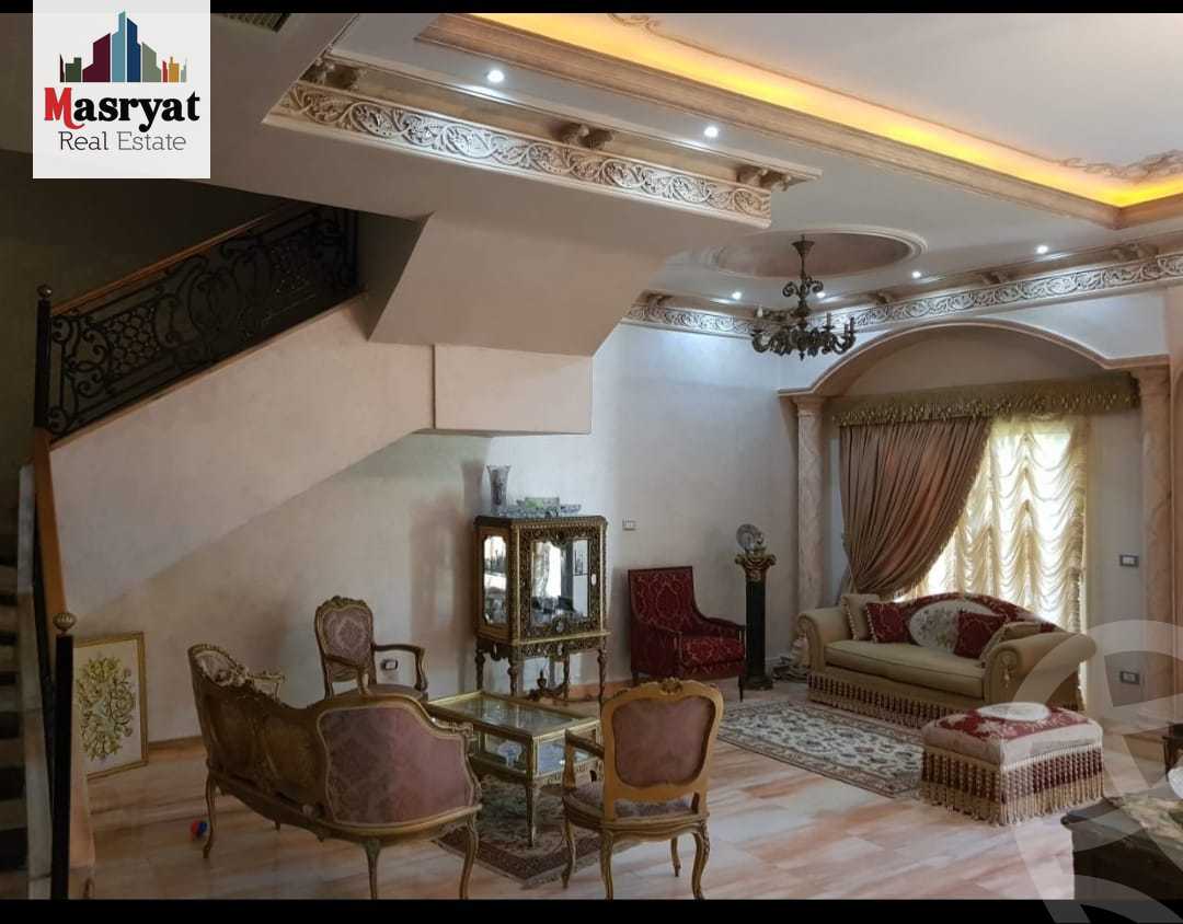 https://aqarmap.com.eg/en/listing/4314430-for-sale-cairo-new-cairo-compounds-moon-valley-2