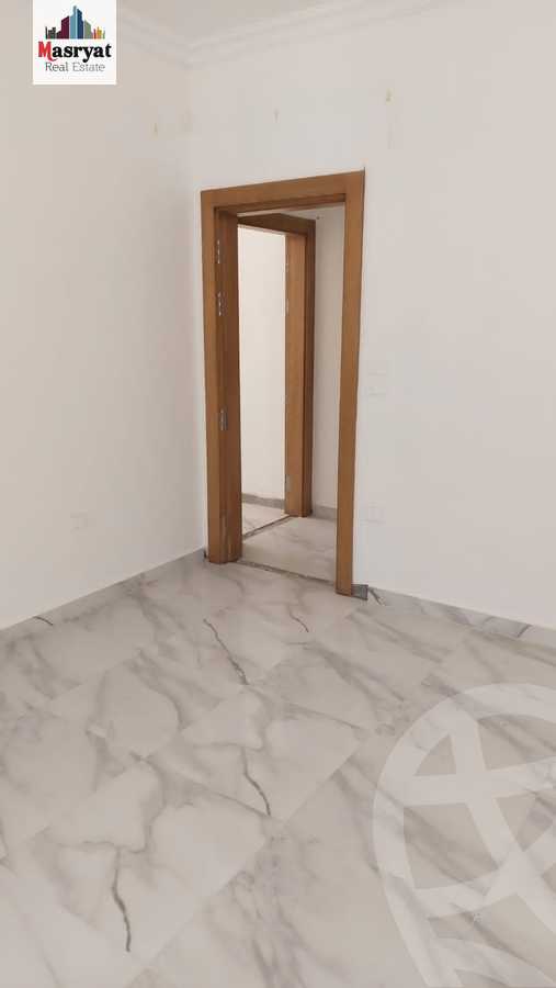 https://aqarmap.com.eg/ar/listing/4314506-for-sale-cairo-new-cairo-compounds-dh-ykwn-ryzdns-styl-hwm