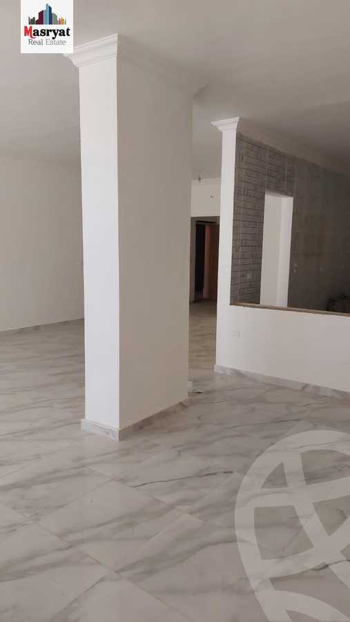 https://aqarmap.com.eg/ar/listing/4314506-for-sale-cairo-new-cairo-compounds-dh-ykwn-ryzdns-styl-hwm