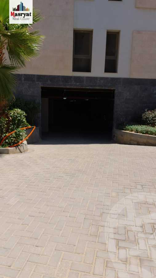 https://aqarmap.com.eg/ar/listing/4314506-for-sale-cairo-new-cairo-compounds-dh-ykwn-ryzdns-styl-hwm