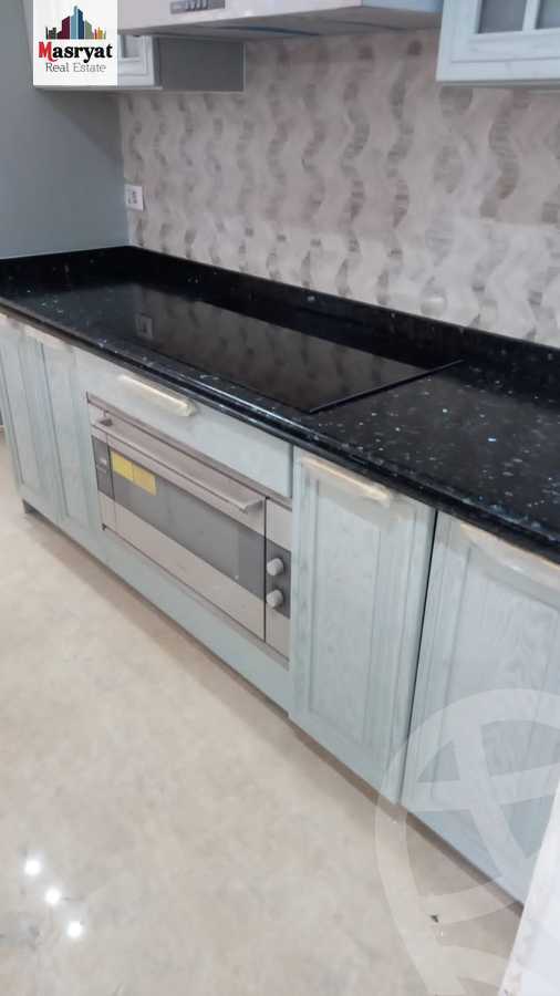 https://aqarmap.com.eg/ar/listing/4318138-for-rent-cairo-new-cairo-compounds-remas