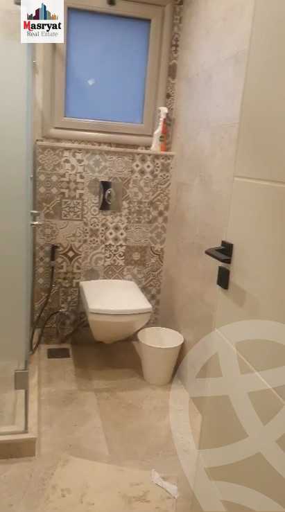 https://aqarmap.com.eg/ar/listing/4335454-for-sale-cairo-new-cairo-compounds-moon-valley