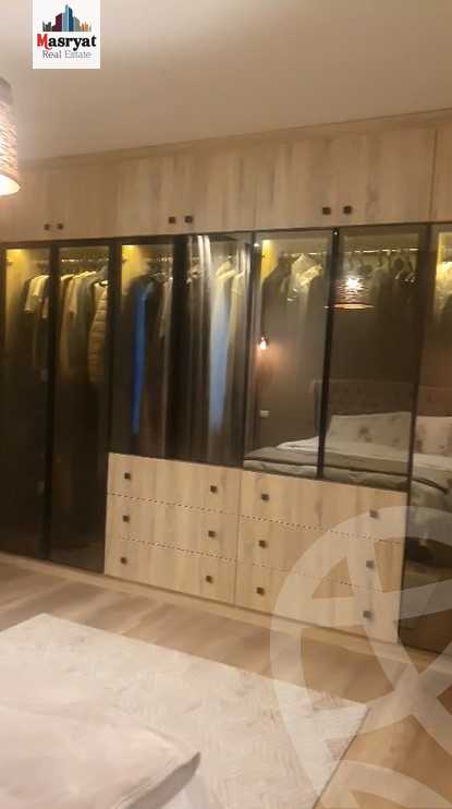 https://aqarmap.com.eg/ar/listing/4335454-for-sale-cairo-new-cairo-compounds-moon-valley