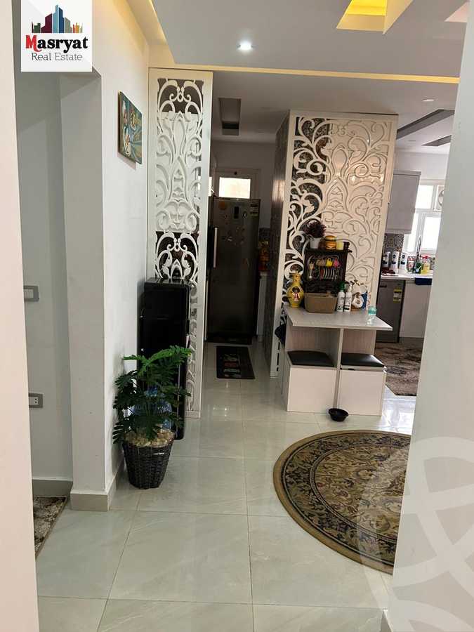 https://aqarmap.com.eg/en/listing/4374054-for-sale-cairo-new-cairo-compounds-the-square