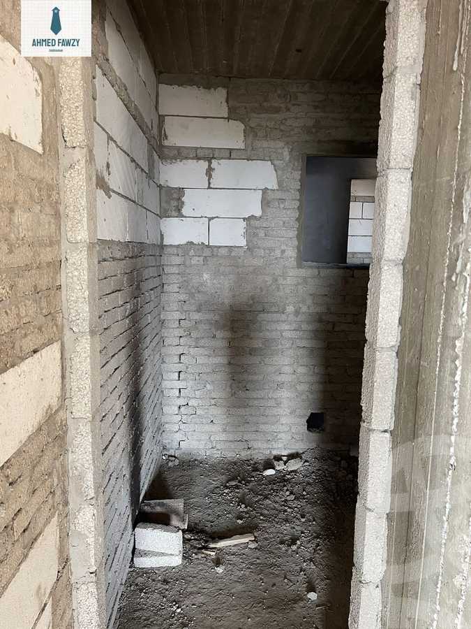 https://aqarmap.com.eg/en/listing/3798258-for-sale-port-said-kmbwnd-fy-bwr-s-yd-porto-said-compound-amer-group