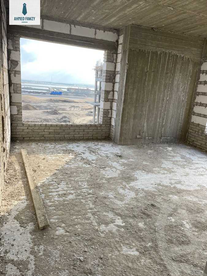 https://aqarmap.com.eg/en/listing/3798258-for-sale-port-said-kmbwnd-fy-bwr-s-yd-porto-said-compound-amer-group