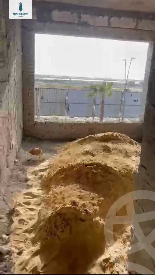 https://aqarmap.com.eg/ar/listing/3810048-for-sale-port-said-kmbwnd-fy-bwr-s-yd-porto-said-compound-amer-group
