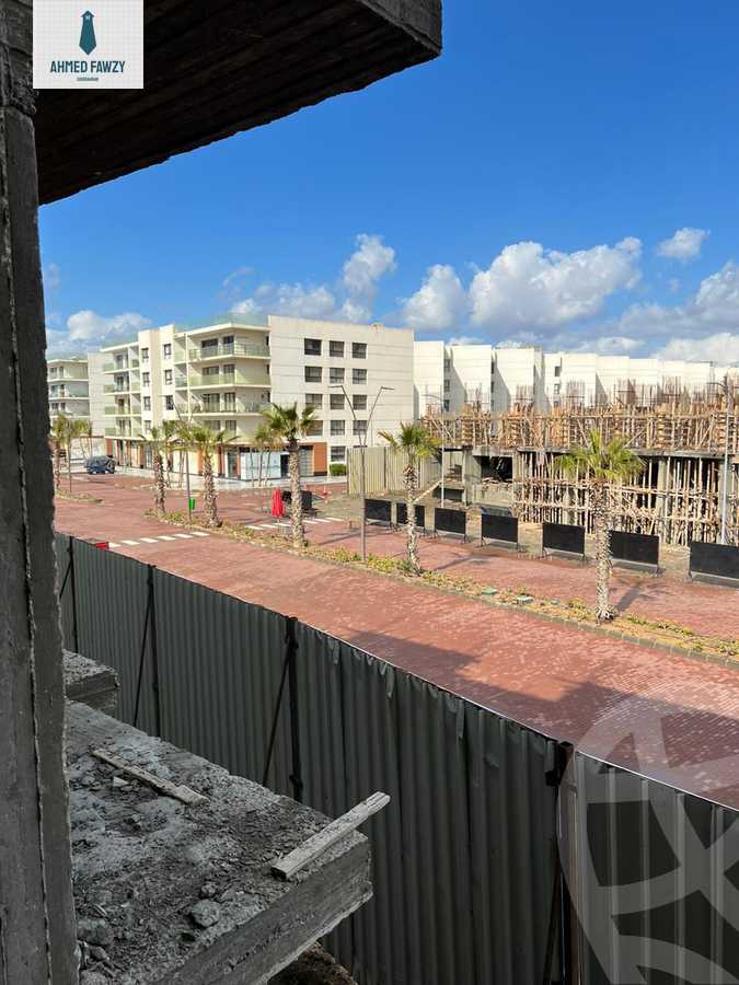 https://aqarmap.com.eg/en/listing/3810093-for-sale-port-said-kmbwnd-fy-bwr-s-yd-porto-said-compound-amer-group