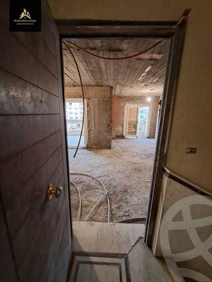 https://aqarmap.com.eg/en/listing/4075595-for-sale-cairo-heliopolis-cairo-heliopolis-heliopolis-square-abd-el-aziz-fahmy-st