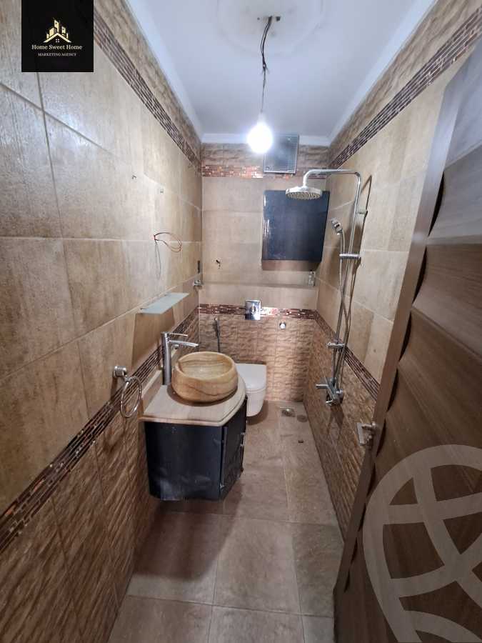 https://aqarmap.com.eg/en/listing/4082848-for-sale-cairo-heliopolis-cairo-heliopolis-heliopolis-square-abd-el-aziz-fahmy-st