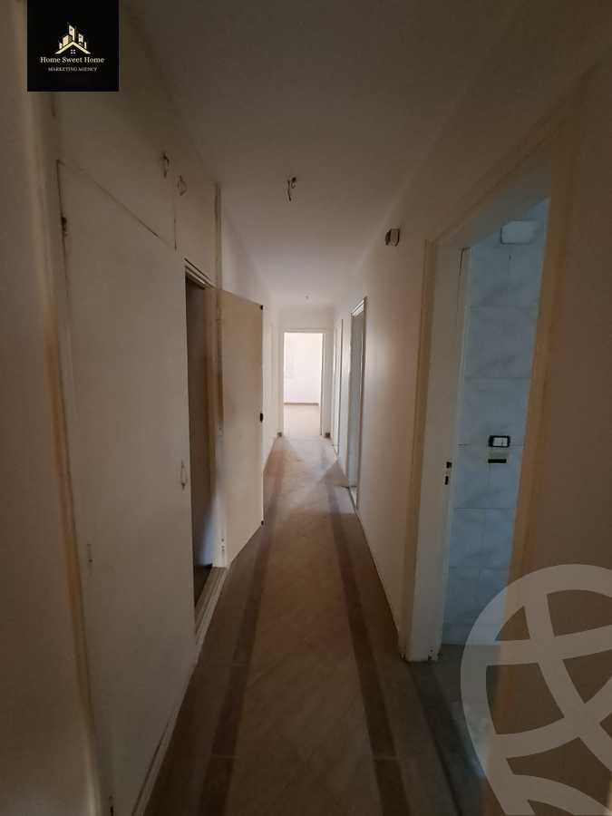 https://aqarmap.com.eg/en/listing/4111399-for-sale-cairo-heliopolis-abdel-hamid-badawi