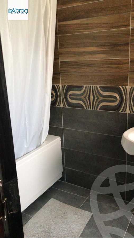 https://aqarmap.com.eg/ar/listing/3774437-for-sale-cairo-el-sheikh-zayed-city-compounds-in-sheikh-zayed-casa