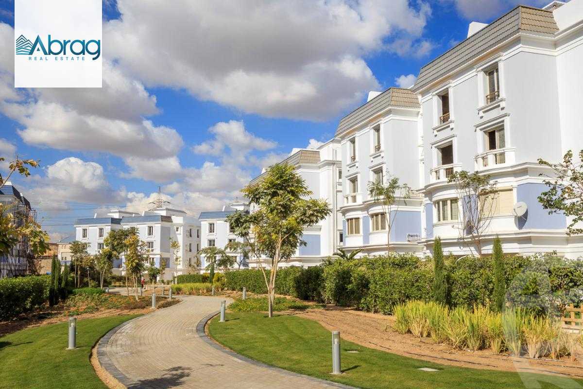 https://aqarmap.com.eg/en/listing/4103018-for-sale-cairo-6th-of-october-compounds-mountain-view-giza-plateau