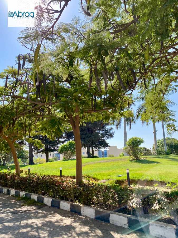 https://aqarmap.com.eg/en/listing/4155586-for-sale-cairo-6th-of-october-compound-el-worod