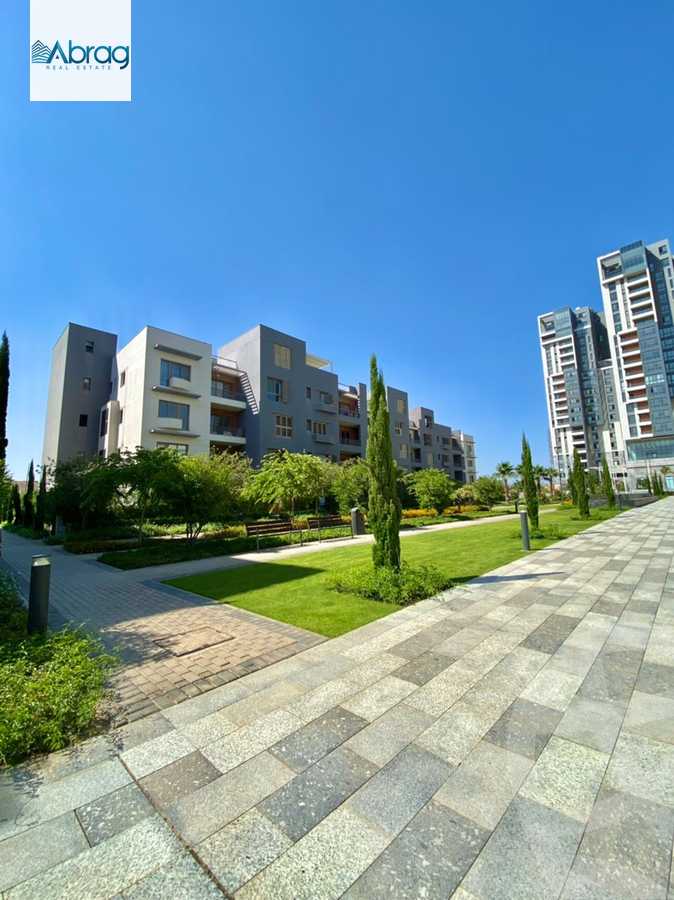 https://aqarmap.com.eg/en/listing/4176047-for-rent-cairo-6th-of-october-compound-aeon