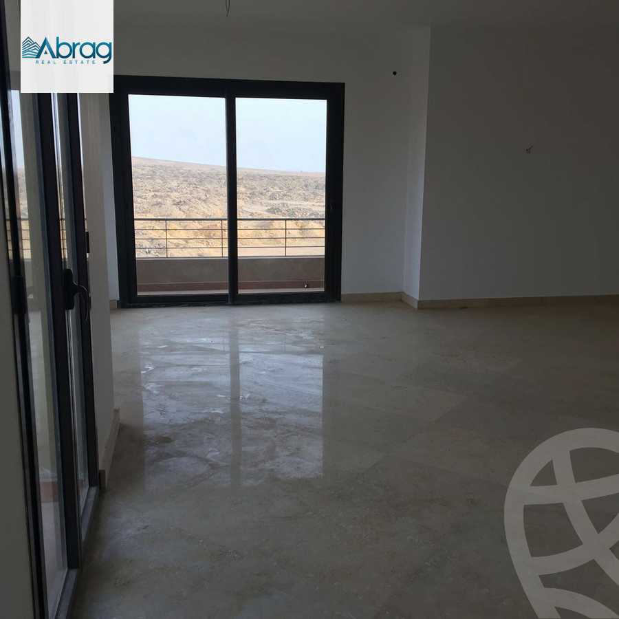 https://aqarmap.com.eg/en/listing/4189822-for-sale-cairo-el-sheikh-zayed-city-compounds-in-sheikh-zayed-casa