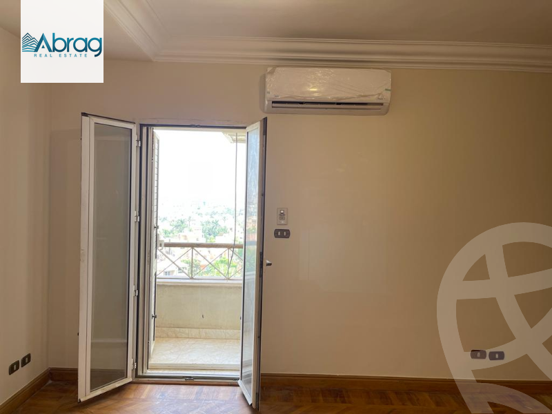 https://aqarmap.com.eg/ar/listing/4206743-for-sale-cairo-el-sheikh-zayed-city-compounds-in-sheikh-zayed-zayed-2000
