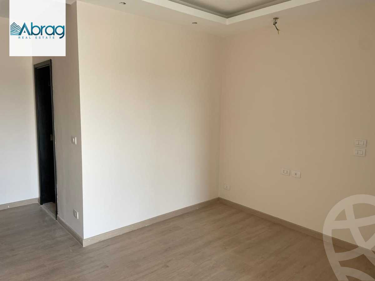 https://aqarmap.com.eg/en/listing/4234524-for-sale-cairo-new-cairo-compounds-the-address-east