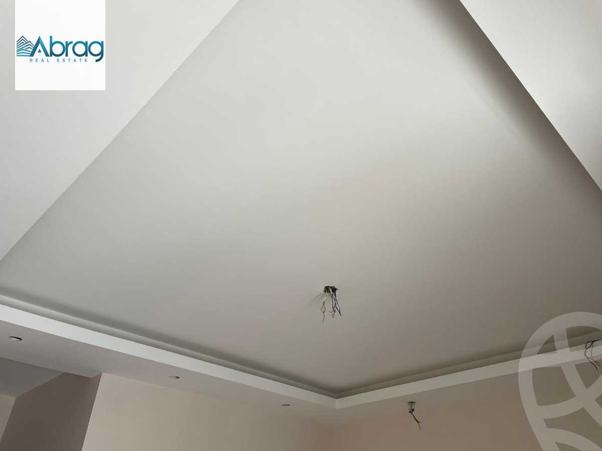 https://aqarmap.com.eg/en/listing/4296444-for-sale-cairo-new-cairo-compounds-the-address-east