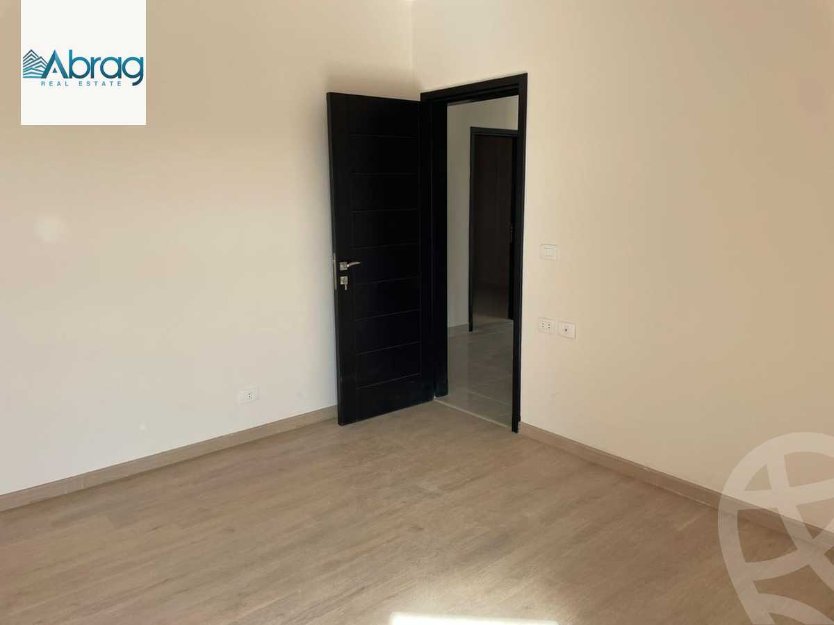https://aqarmap.com.eg/en/listing/4296444-for-sale-cairo-new-cairo-compounds-the-address-east