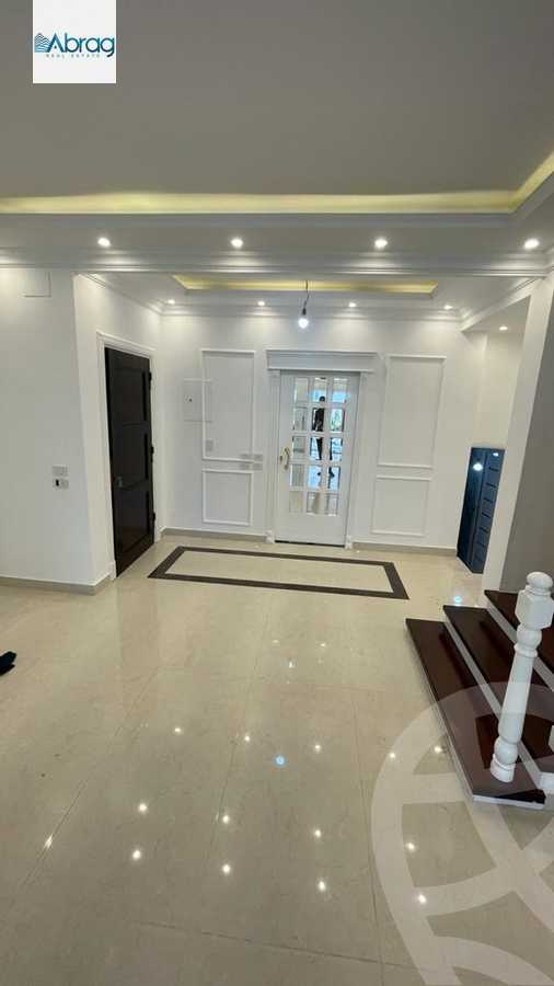 https://aqarmap.com.eg/ar/listing/4833554-for-rent-cairo-6th-of-october-compounds-mountain-view-giza-plateau