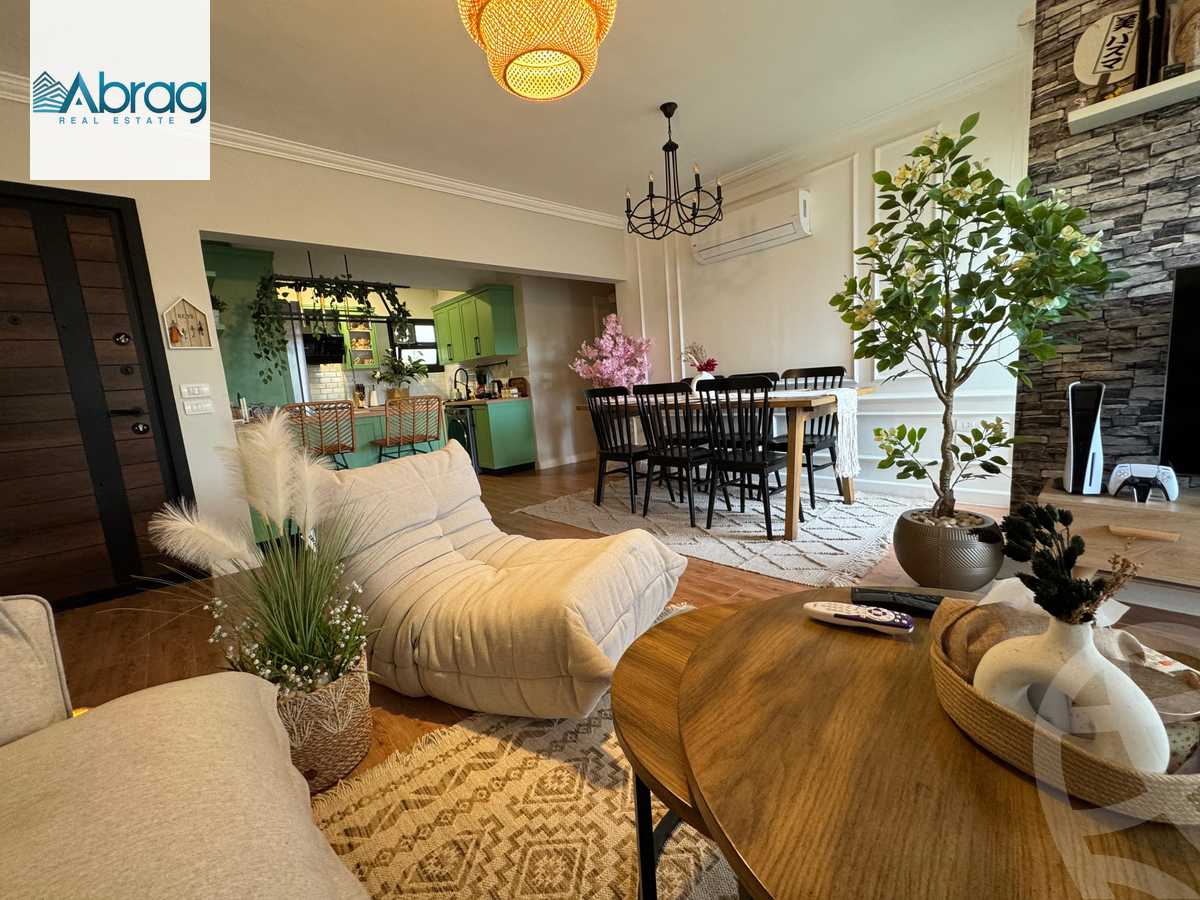 https://aqarmap.com.eg/en/listing/5263948-for-sale-cairo-el-sheikh-zayed-city-compounds-hadayek-el-mohandiseen