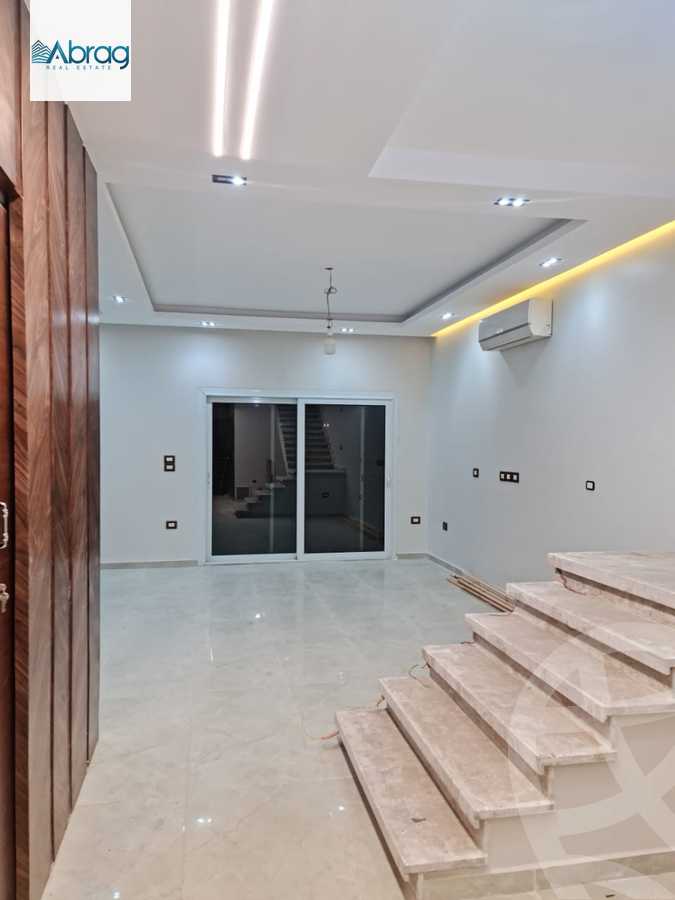 https://aqarmap.com.eg/en/listing/5381642-for-sale-cairo-el-sheikh-zayed-city-compounds-etapa
