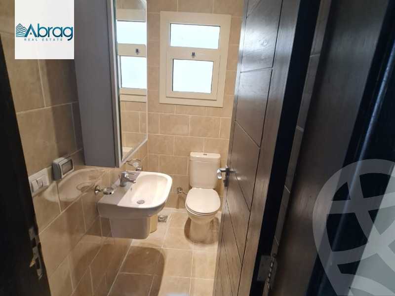 https://aqarmap.com.eg/en/listing/5459614-for-sale-cairo-el-sheikh-zayed-city-compounds-dh-drys