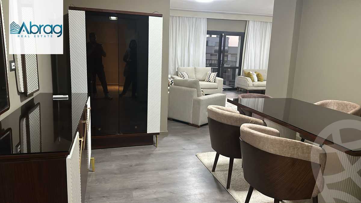 https://aqarmap.com.eg/en/listing/5578476-for-sale-cairo-el-sheikh-zayed-city-compounds-the-courtyard